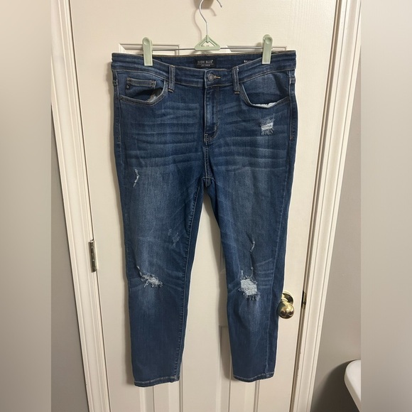 Judy Blue Relaxed Fit Girlfriend Jeans Womens 15/32 Blue Distressed Mid-Rise - Picture 1 of 5